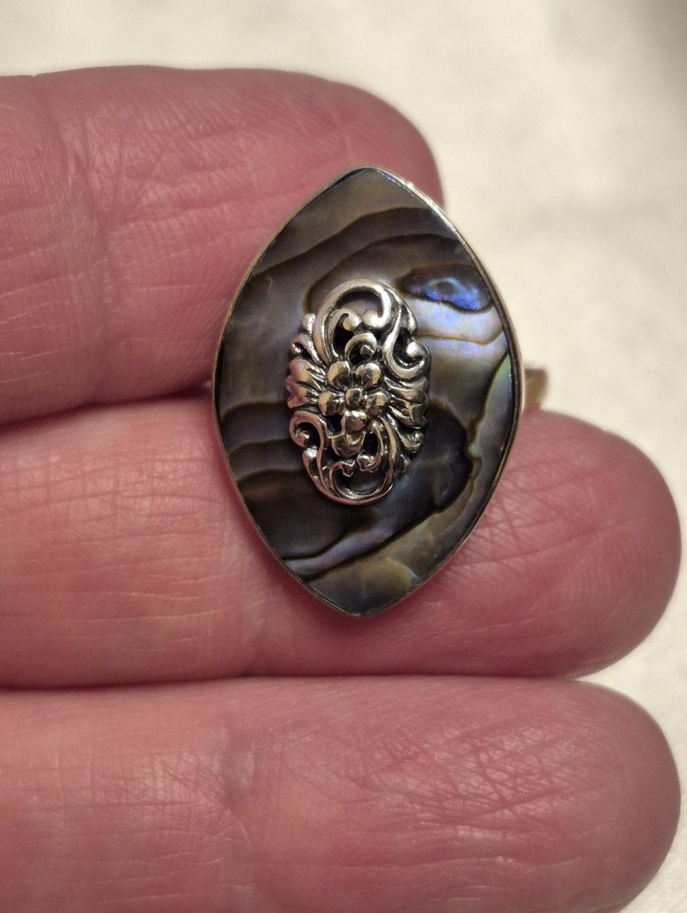 Handmade Paua Shell Ring - Picture 4 of 6